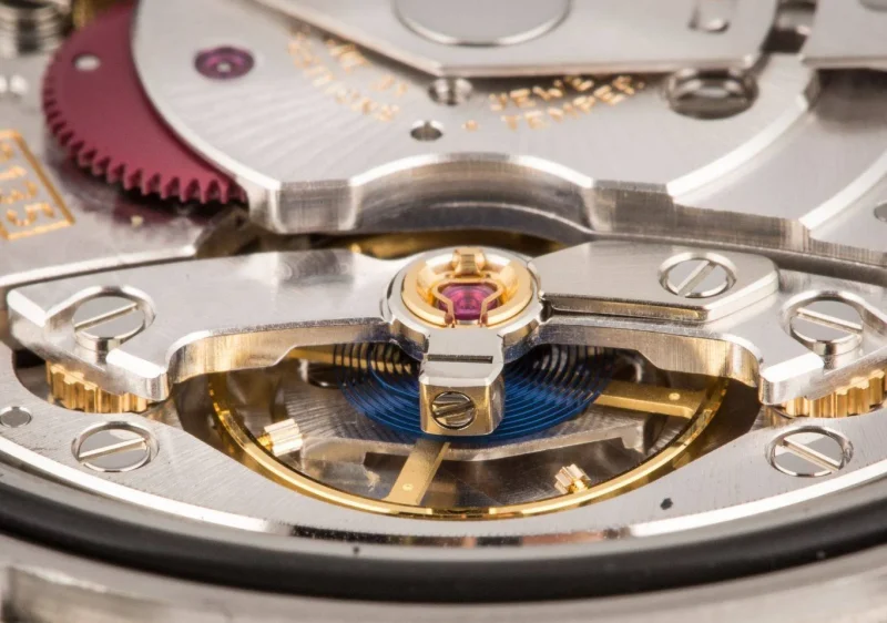 Day-toc-Blue-Parachrom-doc-quyen-cua-Rolex-5