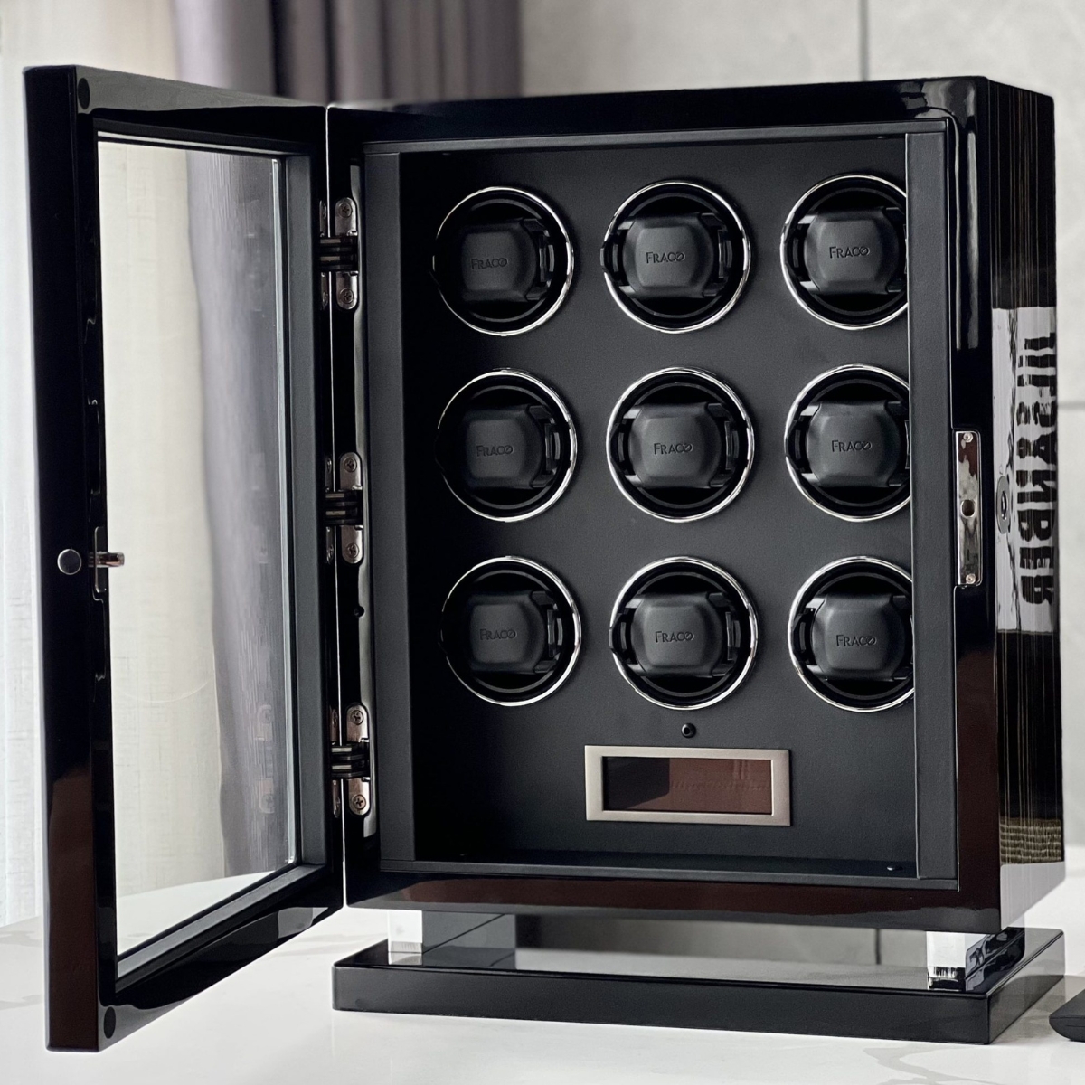 Hộp Xoay Đồng Hồ Fraco ZL90 Wood Hộp Xoay Đồng Hồ Fraco ZL90 Wood - Image 1